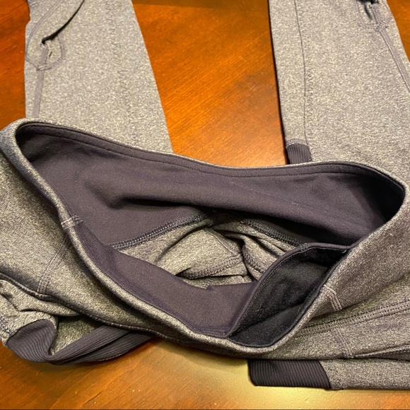 Lululemon cropped leggings 4 - Picture 14 of 14